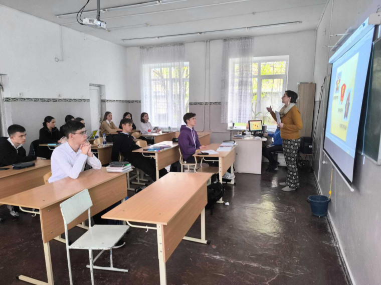 Молодёжь в годы войны.